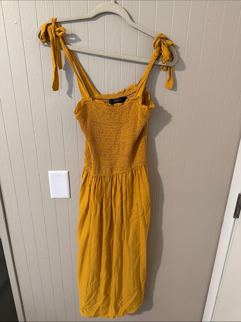 Zesica Mustard Yellow Smocked Tie-Shoulder Midi Dress